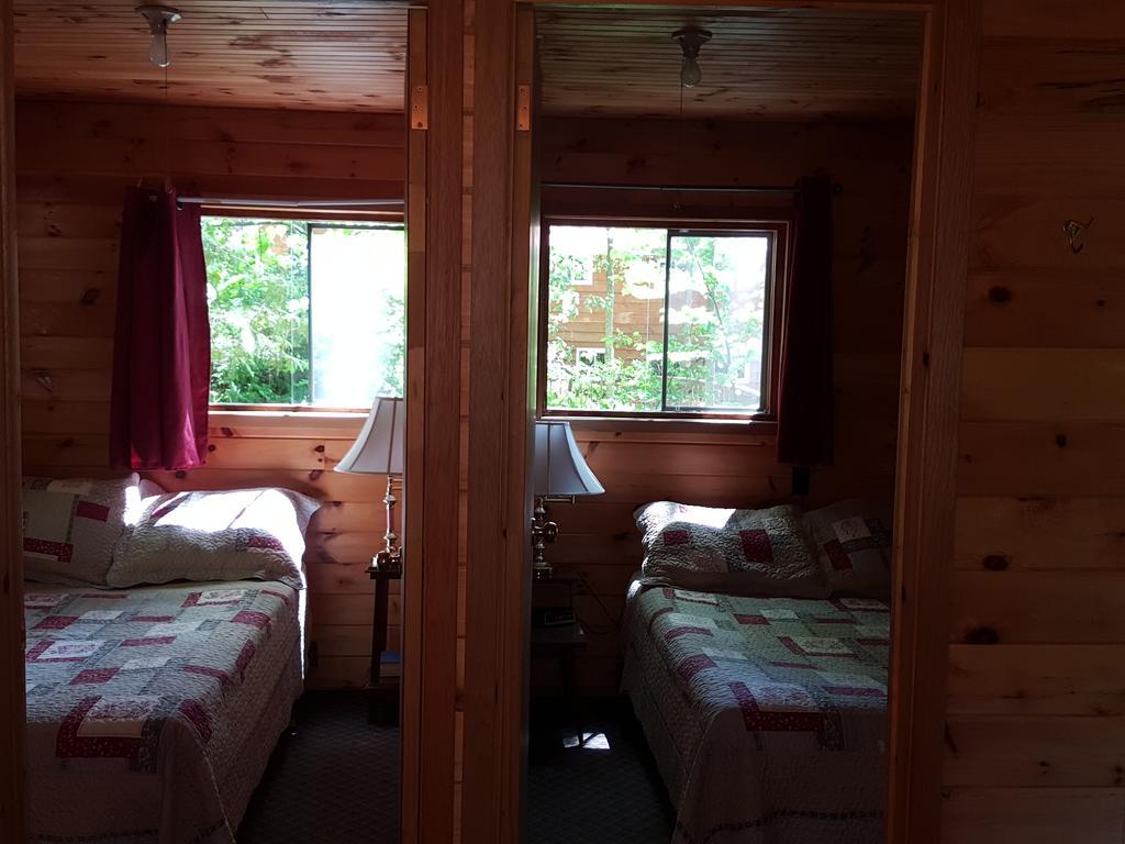 Red Lodge Resort Little Current ห้อง รูปภาพ