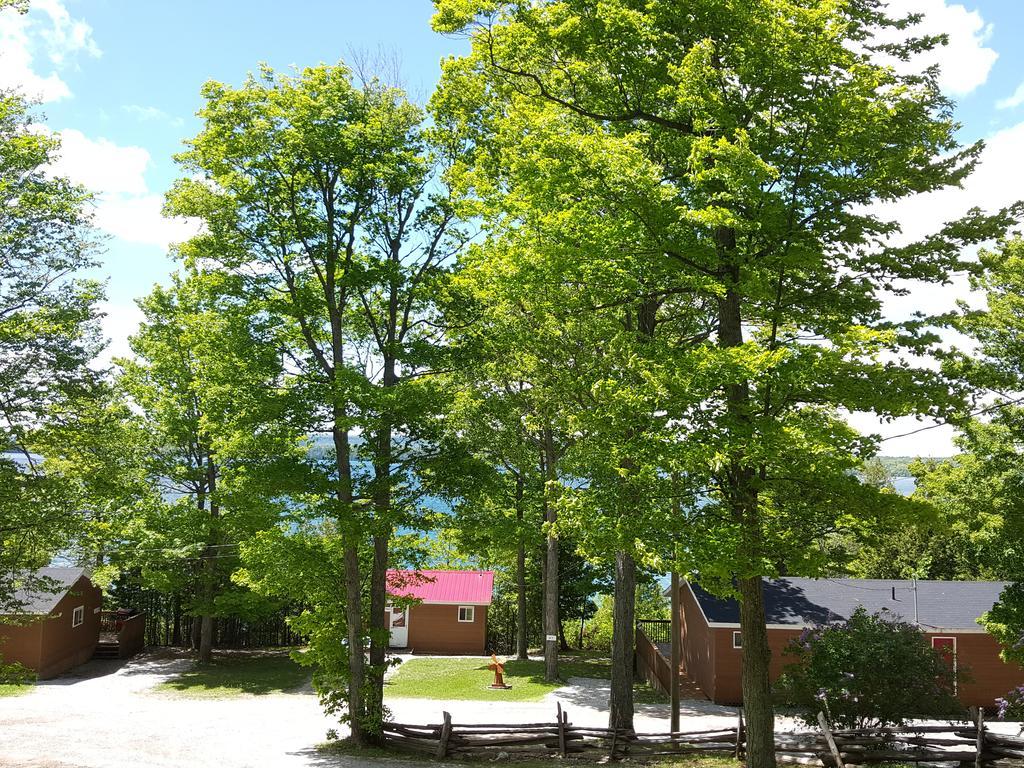 Red Lodge Resort Little Current ห้อง รูปภาพ